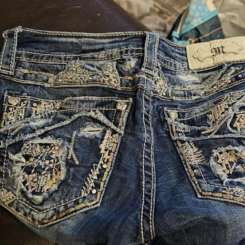 Miss Me Signature Slinny Jeans